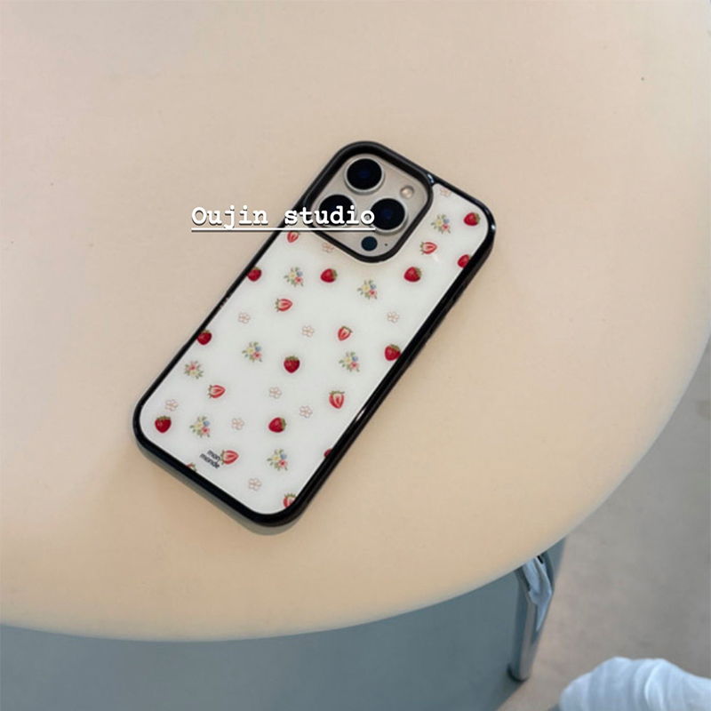 Cover posteriore in silicone a - Strawberry Huller recensione e prezzo
