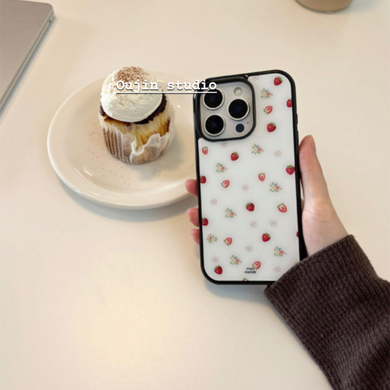 Cover posteriore in silicone a - Strawberry Huller recensione e prezzo