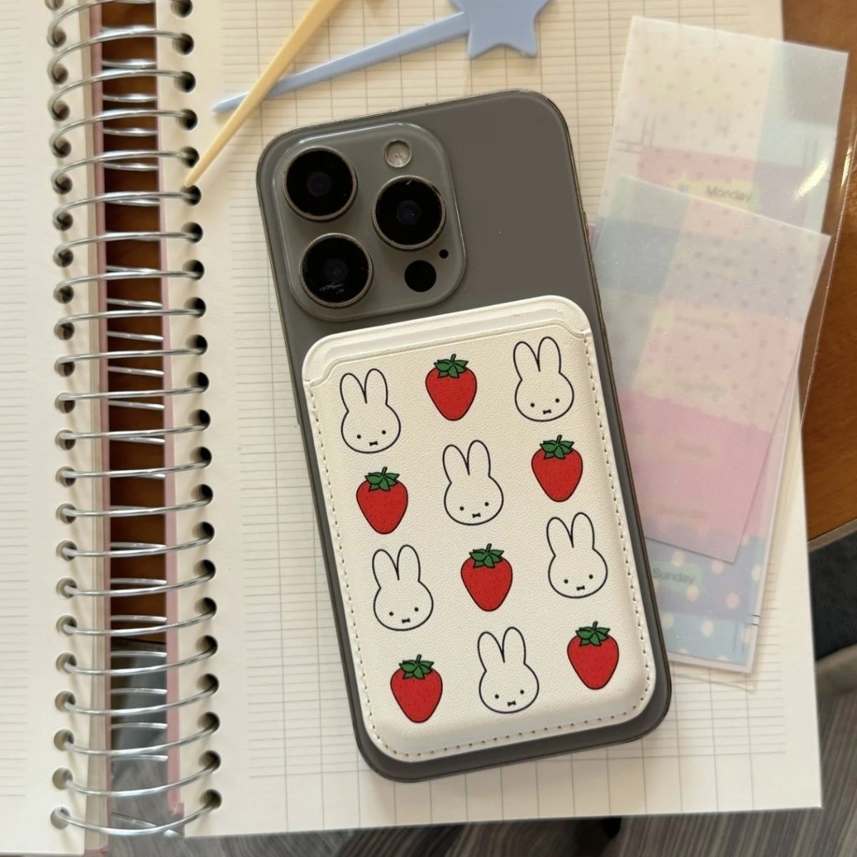 Custodia Magnetica per Carte K - Strawberry Huller recensione e prezzo